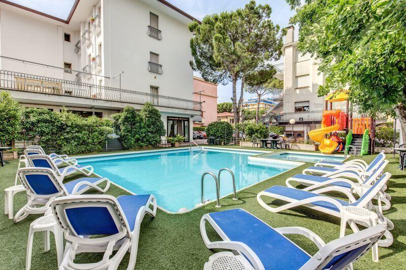 New Hotel Lido di Jesolo Bagian luar foto