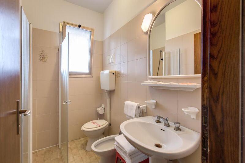 New Hotel Lido di Jesolo Ruang foto