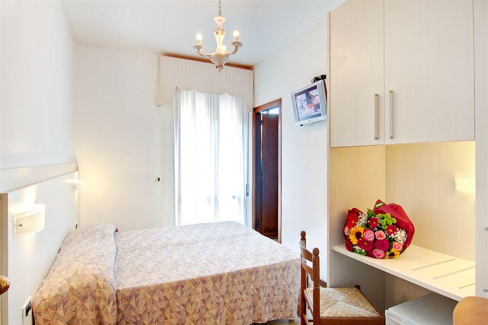 New Hotel Lido di Jesolo Bagian luar foto