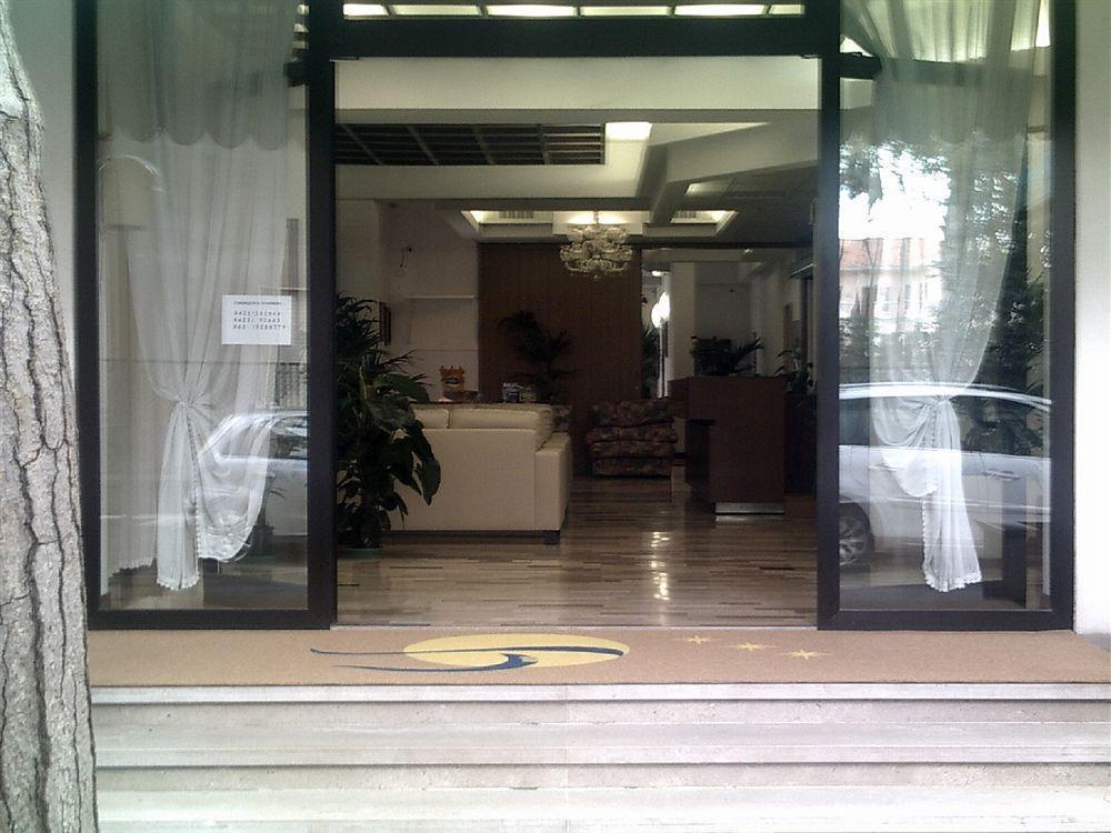 New Hotel Lido di Jesolo Bagian luar foto