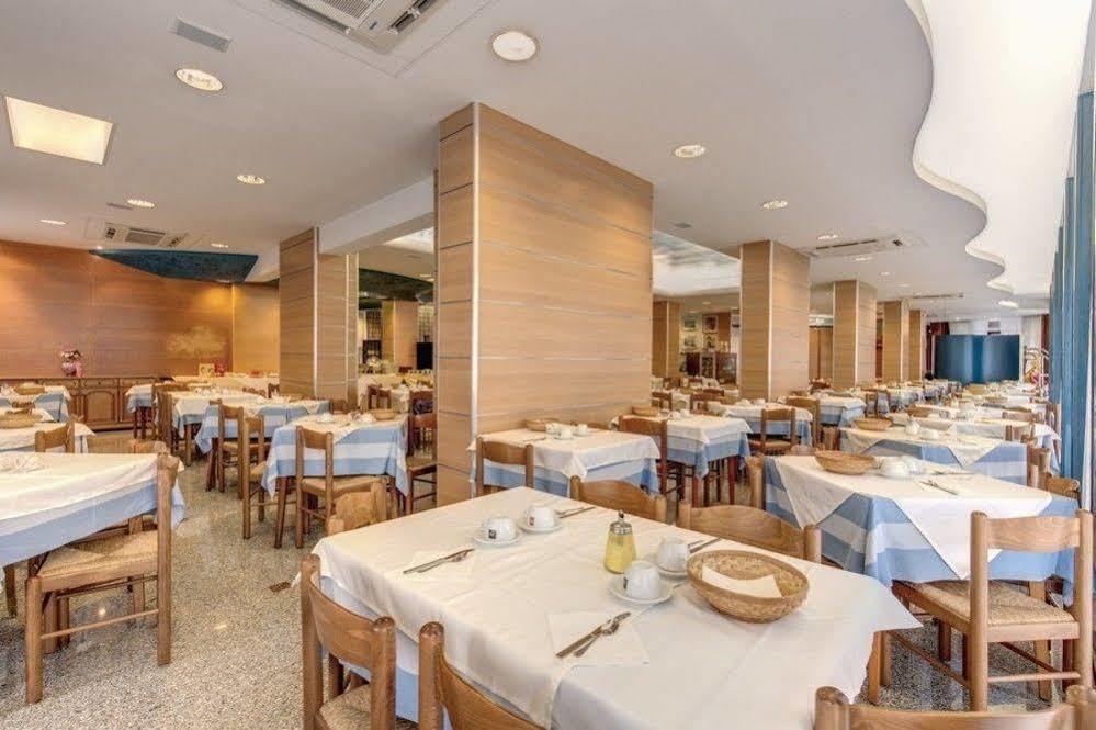 New Hotel Lido di Jesolo Bagian luar foto