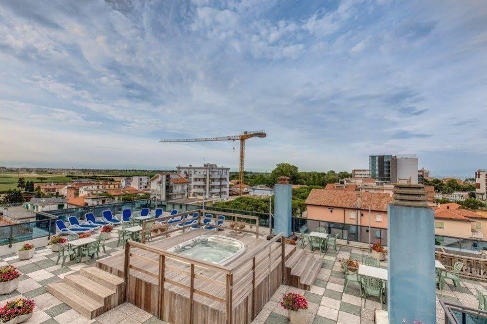 New Hotel Lido di Jesolo Bagian luar foto