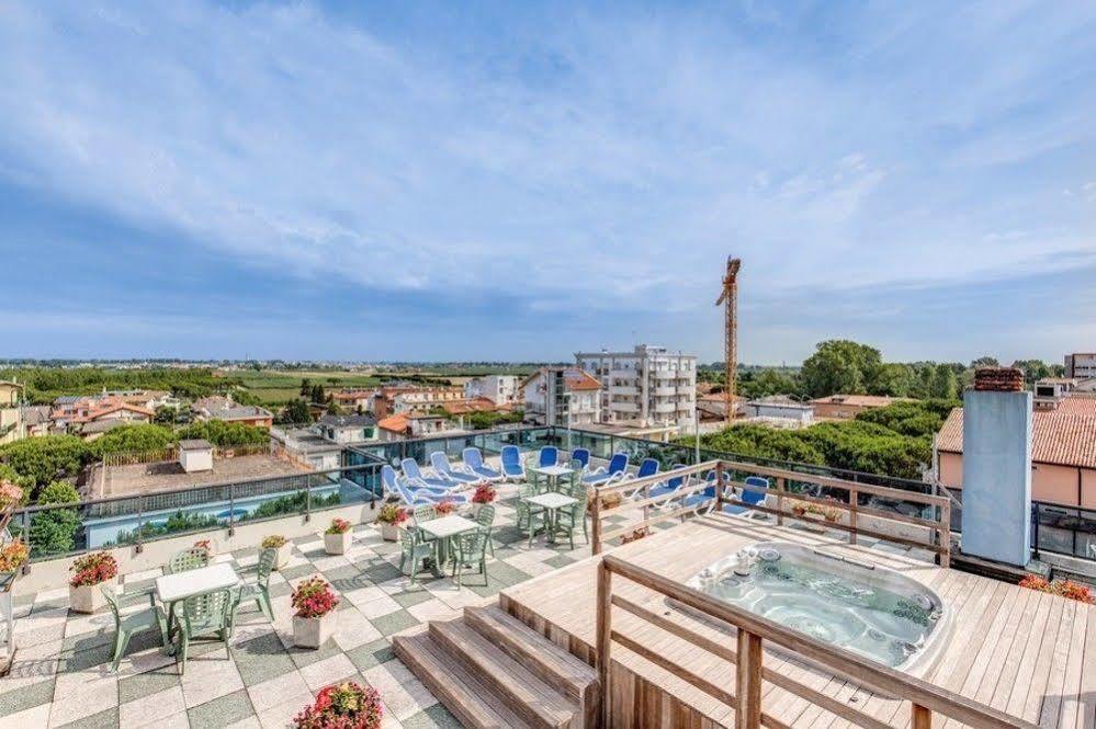 New Hotel Lido di Jesolo Bagian luar foto